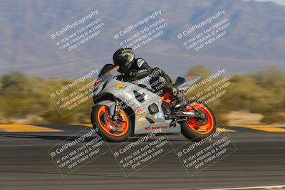 media/Nov-28-2022-Moto Forza (Mon) [[c5a51e62ca]]/C Group/Session 4 (Turn 9 Side)/